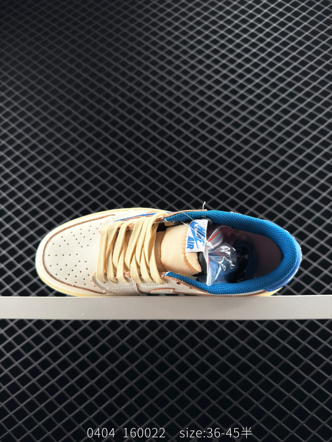 Travis Scott x Air Jordan 1 ” Reverse Mocha “